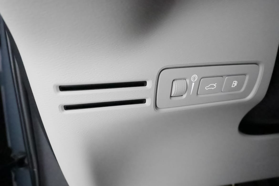 Volvo XC40 2022 - miniatyr 18