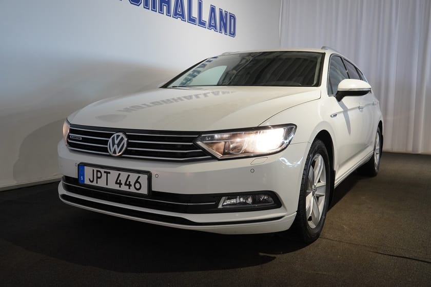 Bild 2 av Volkswagen Passat Sportscombi 2.0 TDI  Kamera/Navi/Värmare/Elstol/ErgoComfort/AC
