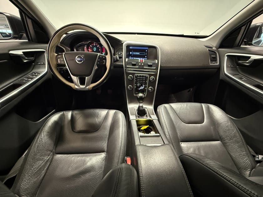 Bilde 5 av Volvo XC60 D4 163HK/Summum/Krok/El sete/Multiratt/Skinn
