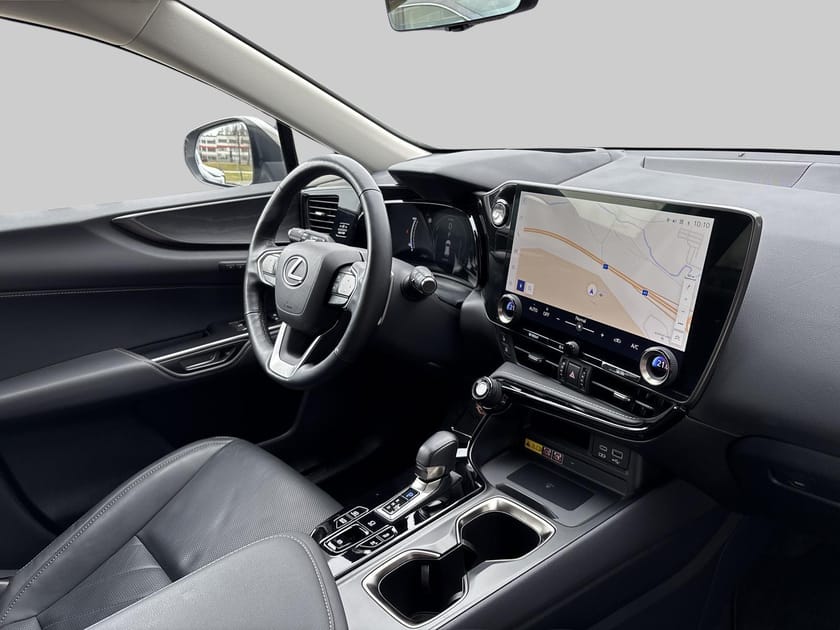 Bild 2 av Lexus NX 450h+ Luxury
