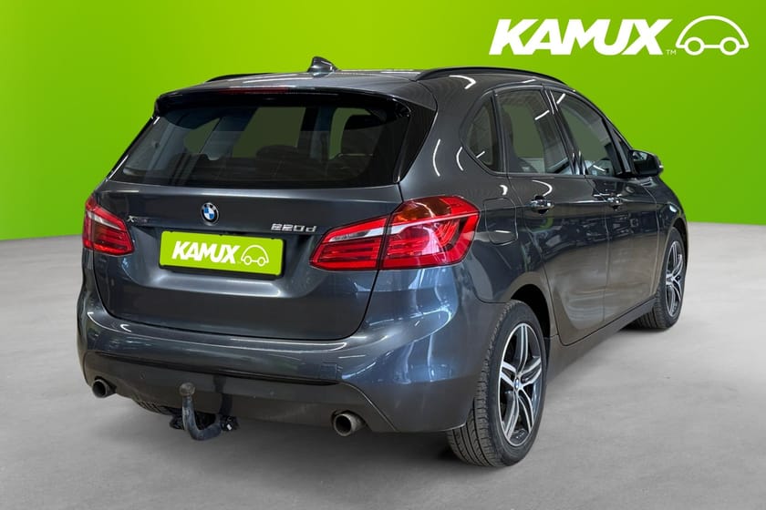 Bild 4 av BMW 220d xDrive Active Tourer 190hk  HiFi HUD Kamera Drag