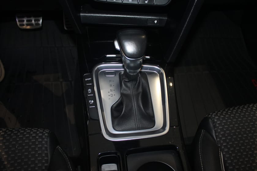 Bilde 5 av Kia Ceed 1,4 T-GDi 140hk First Edition aut