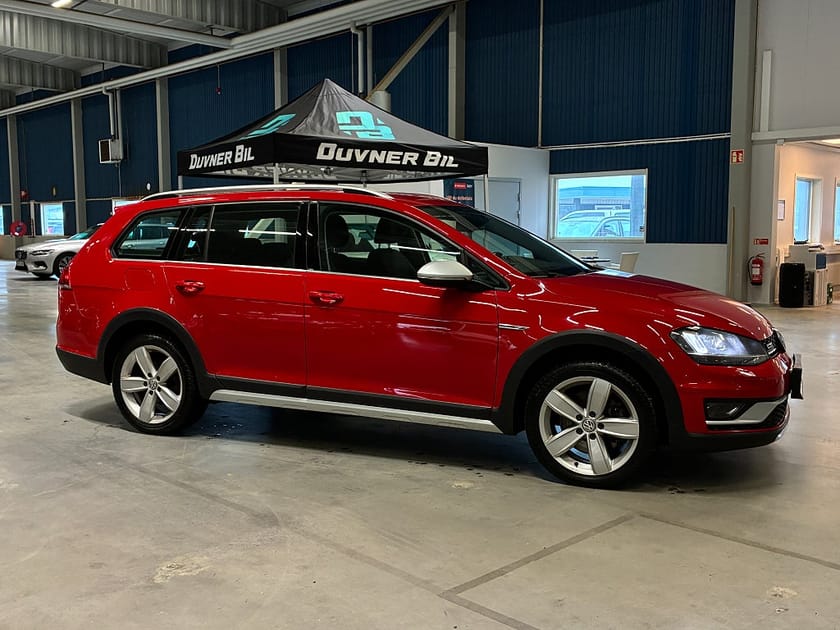 Bild 2 av Volkswagen Golf Alltrack 2.0 TDI DPF BMT 4Motion V-hjul/ Drag