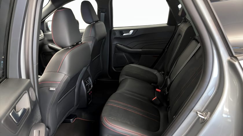 Bild 5 av Ford Kuga Plug-In Hybrid ST-LINE X FWD 243HK - DEMO