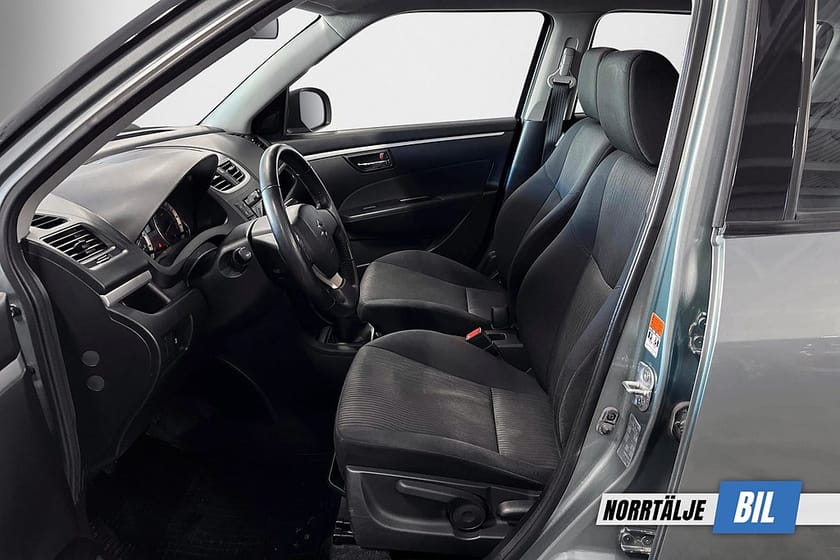 Bild 3 av Suzuki Swift 5-dörrar 1.2 94 HK AWD M&K NYSERV NYBES
