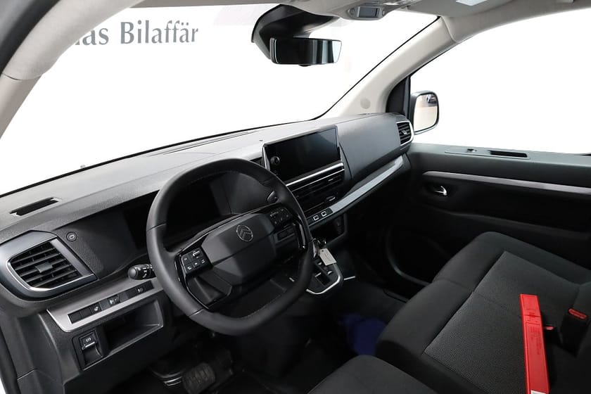 Bild 4 av Citroën Jumpy Van L3 150hk 2.2L | Business | Dragkrok | Värmare | Lagerbil |