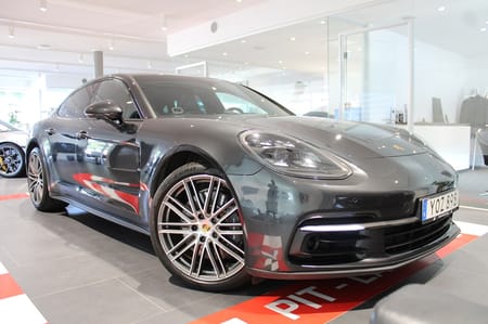 Porsche Panamera 4 E-Hybrid