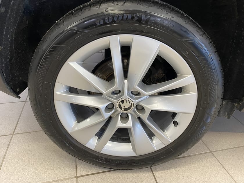 Bild 5 av Škoda Karoq 1.0 TSI DSG Sekventiell, 115hk, 2019