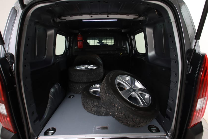 Bilde 5 av Peugeot Partner L1 Mester 1,5 HDi 130hk 4x4 man Varmer Krok Kamera