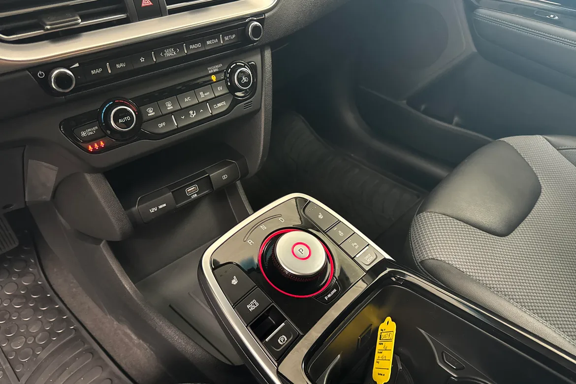picture of a car