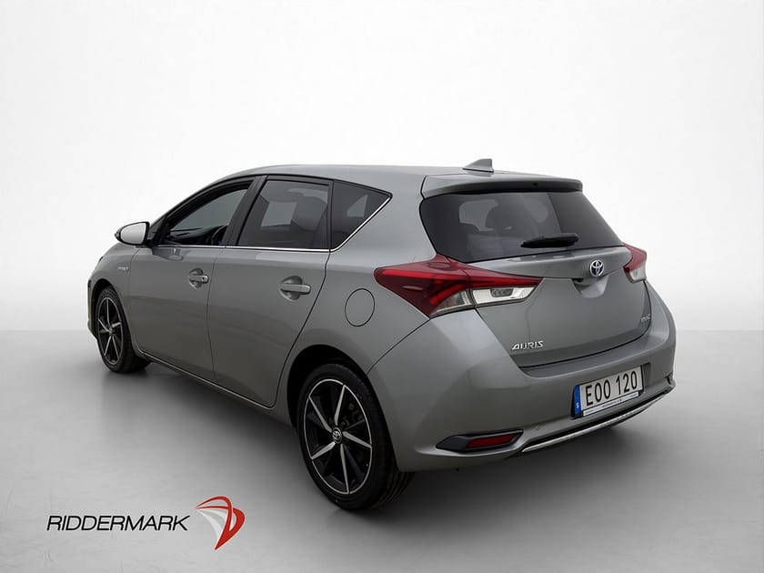 Bild 5 av Toyota Auris Hybrid e-CVT 136hk Intense Edt Kamera Bluetooth