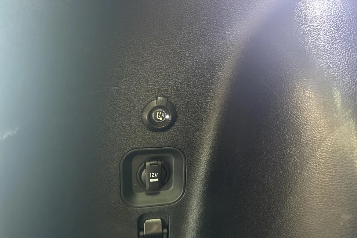 picture of a car