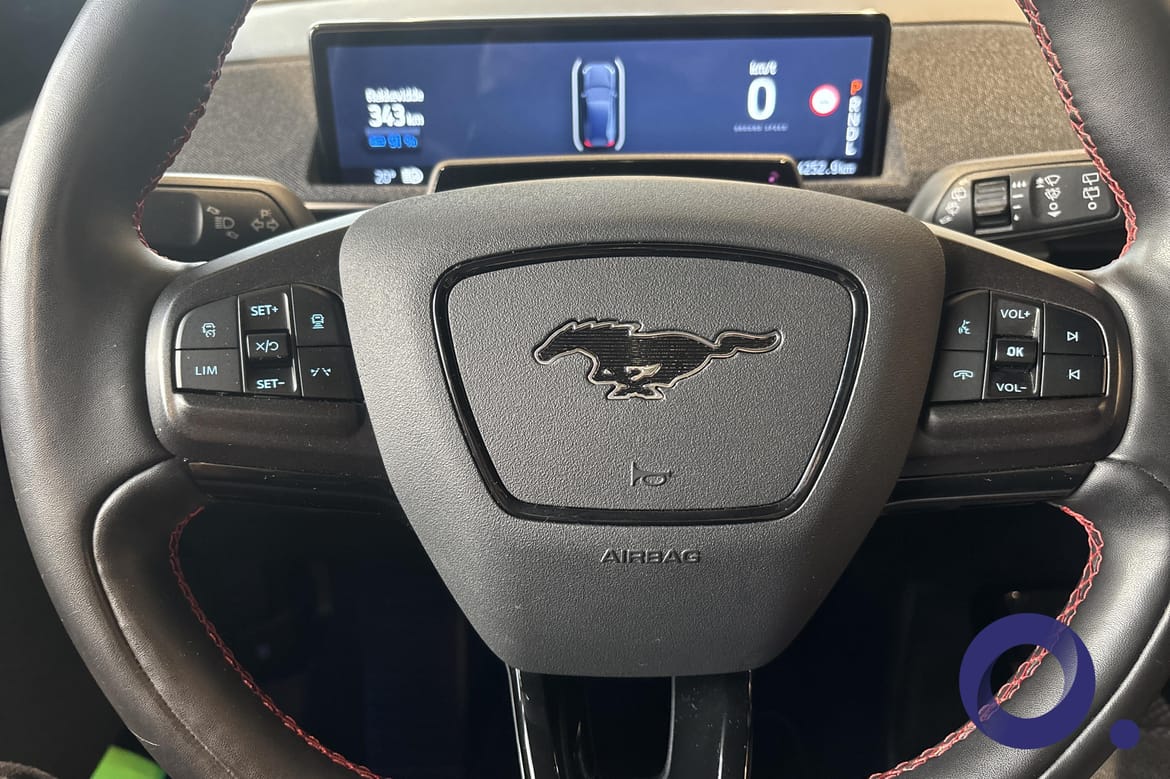 Ford Mustang Mach-E Standard Range AWD, 269ps, 2021