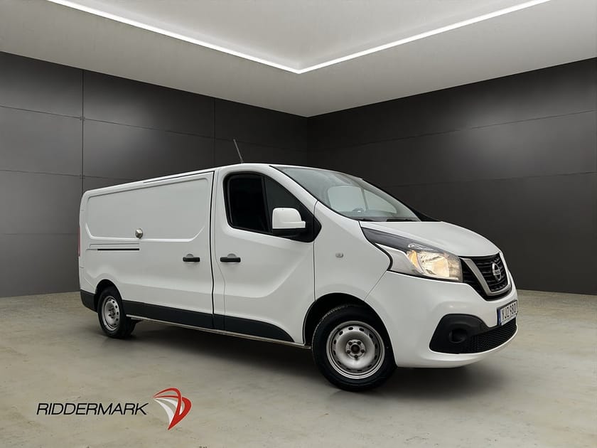 Bild 1 av Nissan NV300 Skåpbil L2 1.6dCi Värmare Dragkrok 3-Sits Farthållare