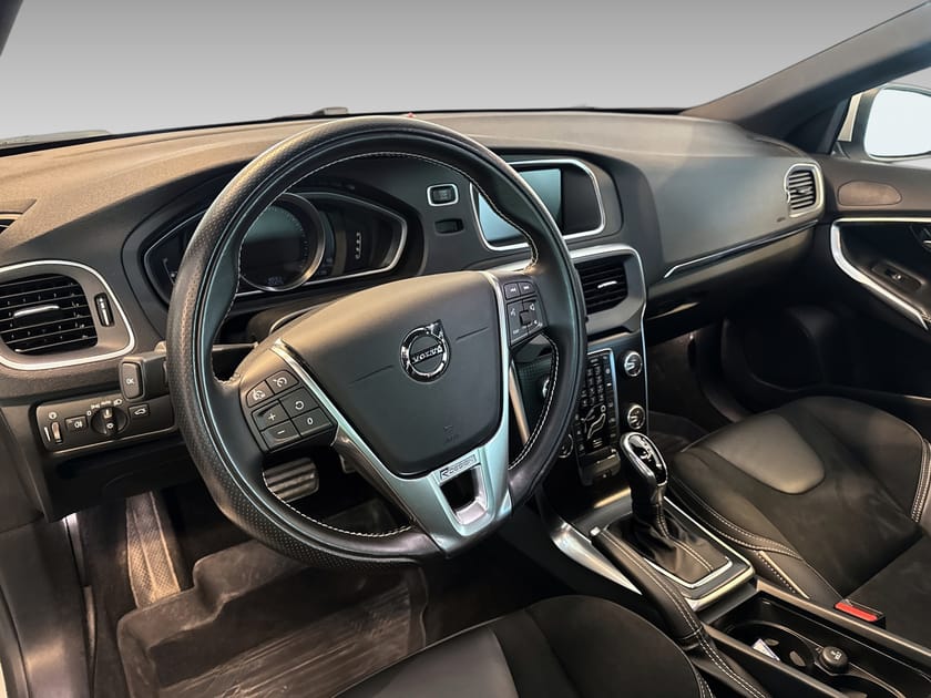 Bild 5 av Volvo V40 T3 aut R-Design Edt