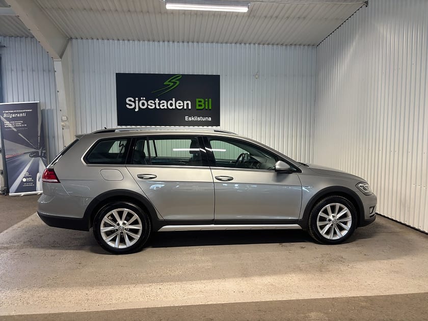 Bild 5 av Volkswagen Golf Alltrack 2.0 TDI DPF 4Motion Drag Kamera Värmare Adap Farth 1 äg