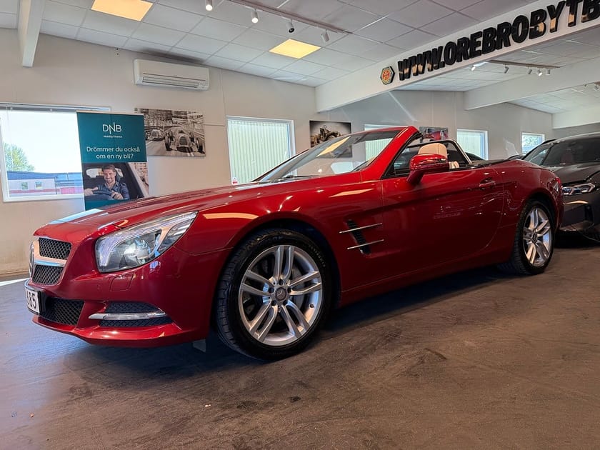 Bild 2 av Mercedes-Benz SL 350 Sv-Såld Sky Roof Massage Night Vision Luft UNIK