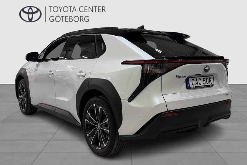Bild 3 av Toyota bZ4X AWD EXECUTIVE 20 JBL PANORAMAGLASTAK BI-T