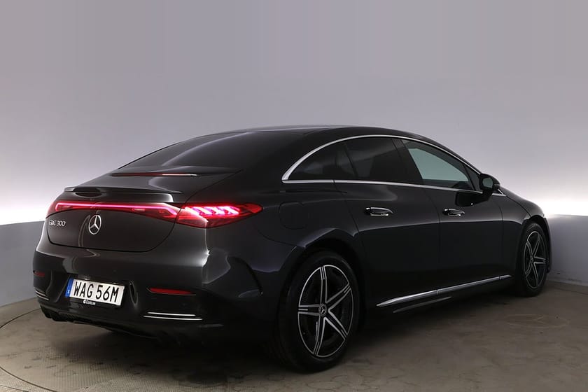 Bild 5 av Mercedes-Benz EQE 300 89 kWh AMG Line Kamera Navi