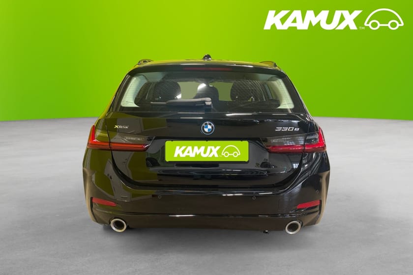 Bild 5 av BMW 330e xDrive Touring Navi H/K Moms 292hk