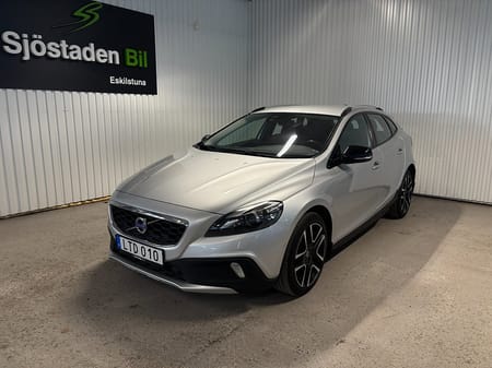 Volvo V40 Cross Country D2 Powershift Momentum Drag Navi Bluetooth