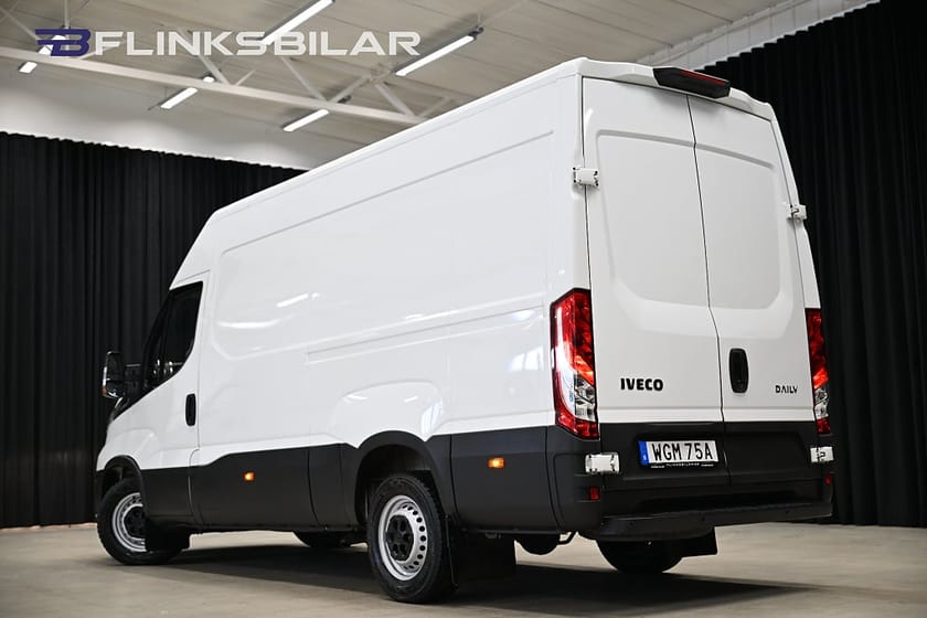Bild 3 av Iveco Daily 35-140 Van 136HK Automat|L3H2|Webasto|3.5ton-dragvikt|Leasebar