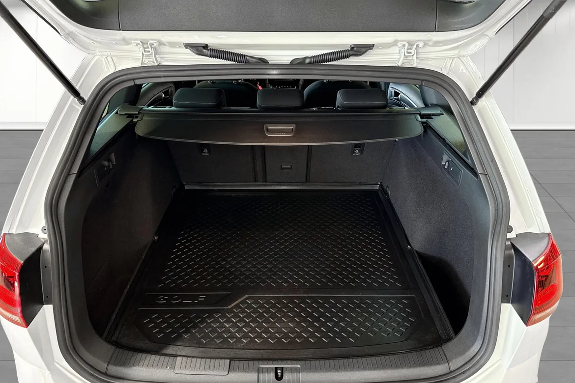 picture of a car