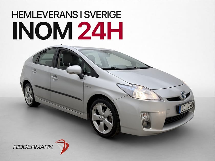 Bild 1 av Toyota Prius Hybrid CVT 136hk Farthållare Låg Skatt 0,4l/Mil
