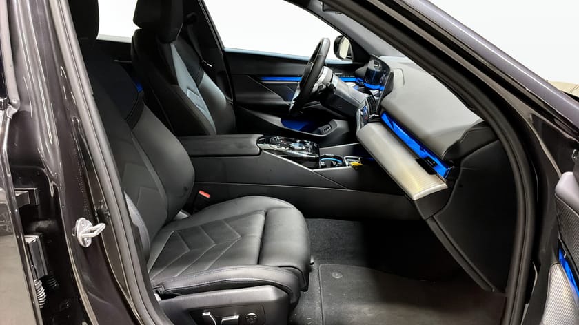 Bild 3 av BMW 520d xDrive Sedan M Sport Drag Värmare Adaptiv Farth