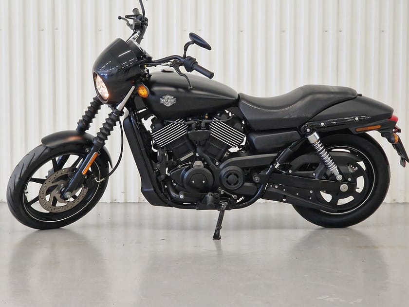 Bild 3 av Harley-Davidson Street 750 0.75|Vance & Hines|Screamin Eeagle|