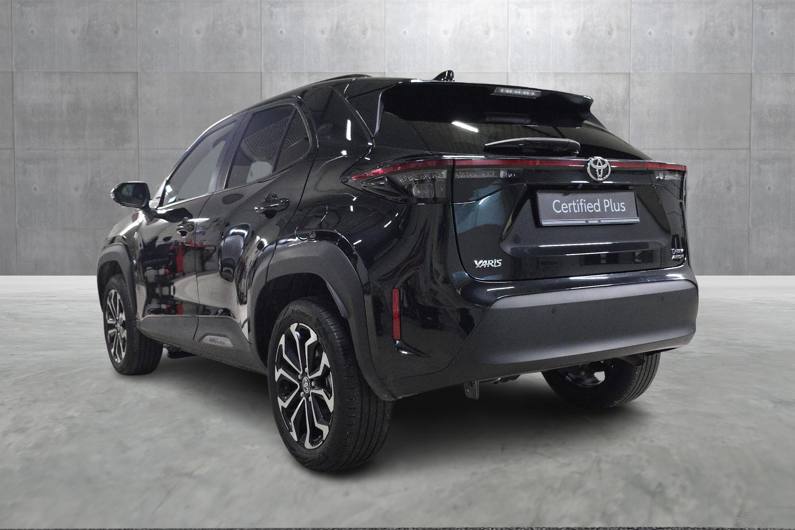 Thumnail bilde 2 av Toyota Yaris Cross Hybrid AWD-i