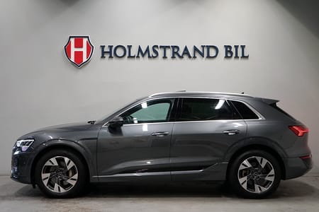 Audi Q8 55 e-tron quattro