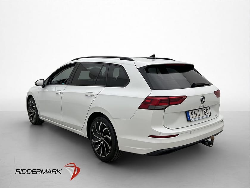 Bild 4 av Volkswagen Golf Sportscombi SC 1.5 TSI 131hk Dragkrok Kamera CarPlay