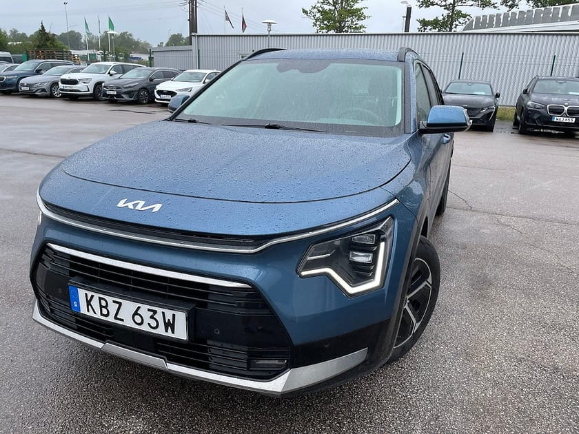 Bild 1 av Kia Niro Plug-In-Hybrid Plug in 184HK Advance