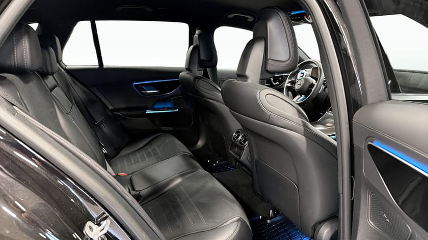 Bild 5 av Mercedes-Benz C 300 T e C300 KOMBI AMG Drag Värm Navi 360-kamera