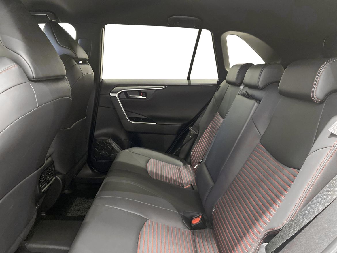 Toyota RAV4 2024 - miniatyr 9