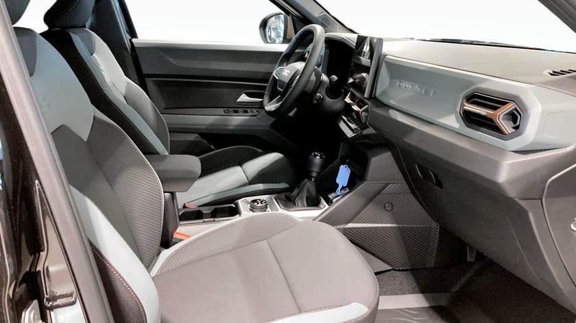 Bild 3 av Dacia Duster EXTREME MILD HYBRID 130 4X4