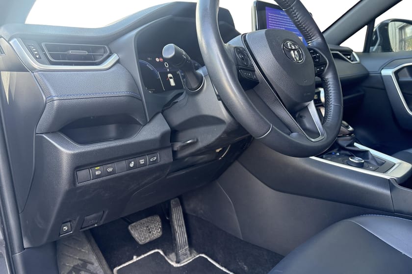 Bilde 4 av Toyota RAV4 Hybrid AWD-i Style I AWD I Velholdt I Nyservet