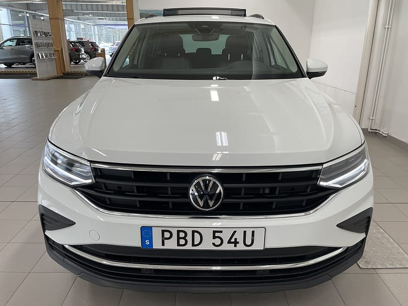 Bild 4 av Volkswagen Tiguan TSI 150Hk | PANORAMATAK | DRAG