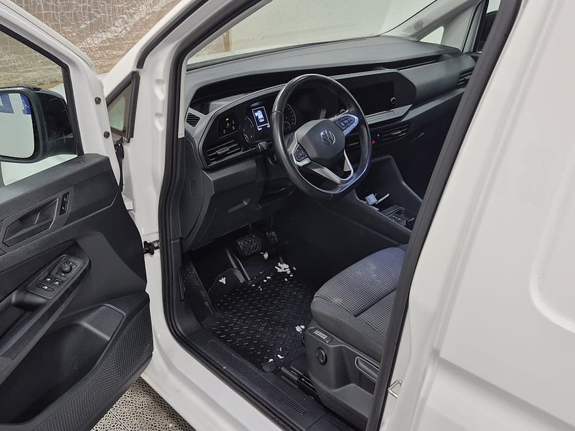 Bild 2 av Volkswagen Caddy Cargo Maxi SKÅP TDI 122HK