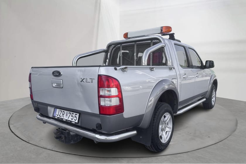 Bild 3 av Ford 2.5 TDCi 4WD (143hk)