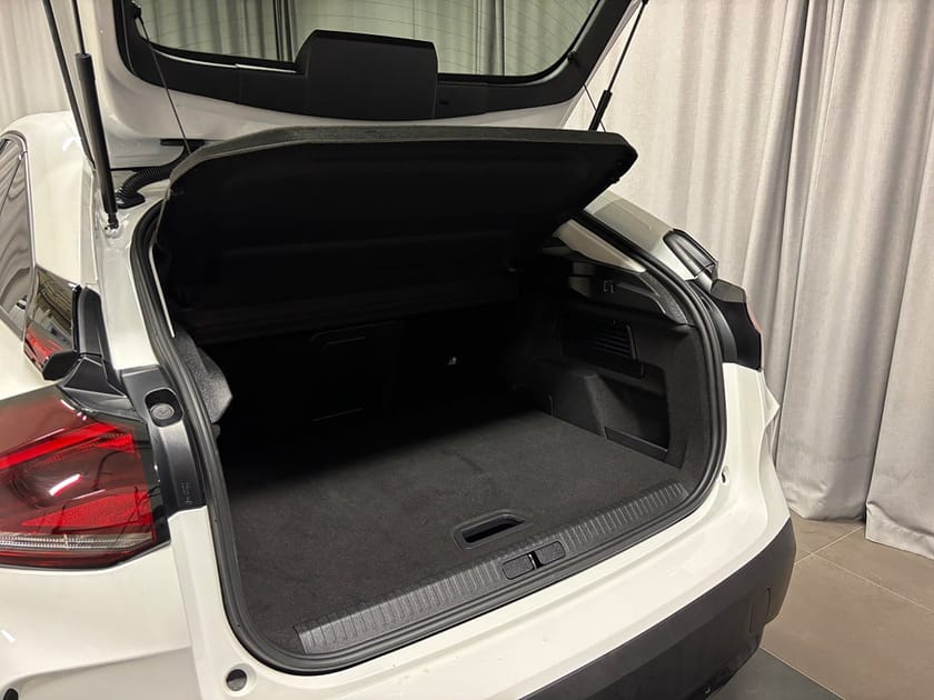 Bild 4 av Citroën C4 SHINE PT 130 AUT8