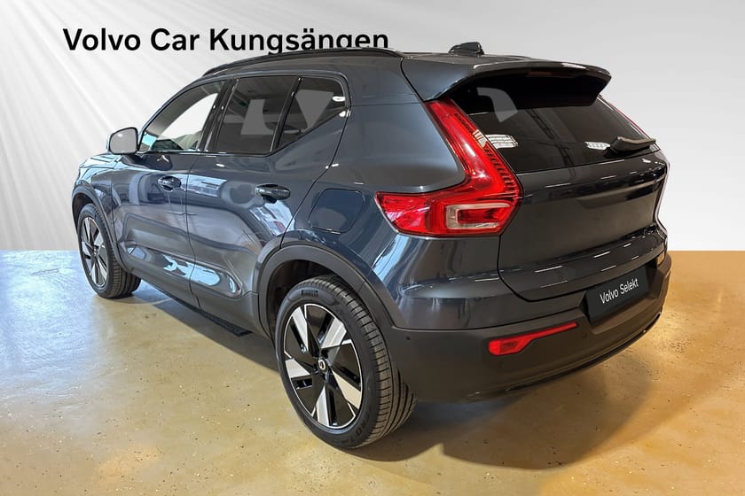 Bild 4 av Volvo EX40 Single Motor Extended Range ExtendedRange Plus SE 360-kamera
