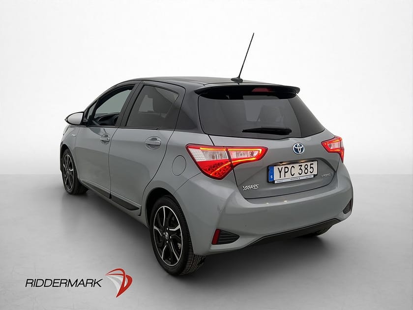 Bild 4 av Toyota Yaris Hybrid 101hk Selection Navigation 0,39l/mil