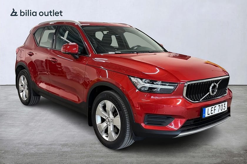 Bild 2 av Volvo XC40 D3 AWD Momentum Pro 360°kam Navi Skinn P-värmare