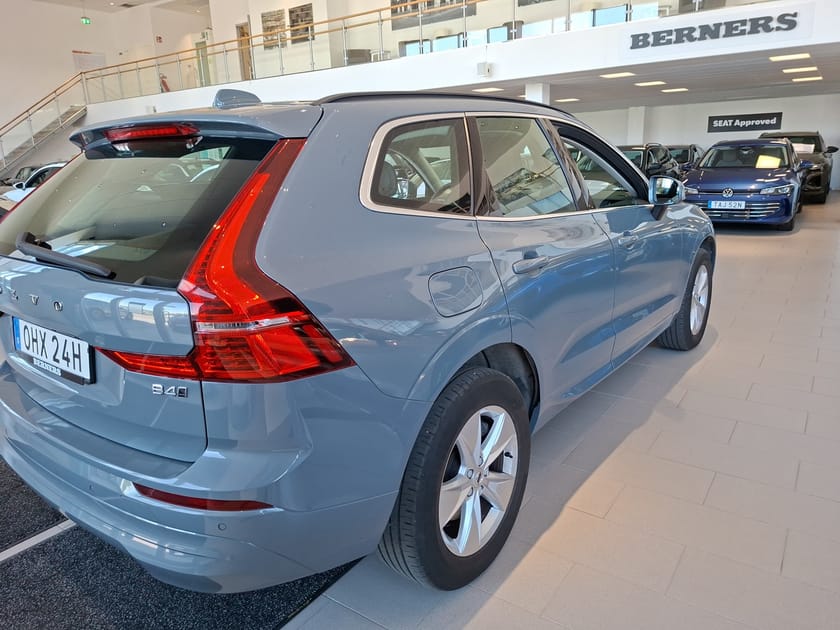 Bild 5 av Volvo XC60 B4 AWD Geartronic, 197hk/Drag/Värmare