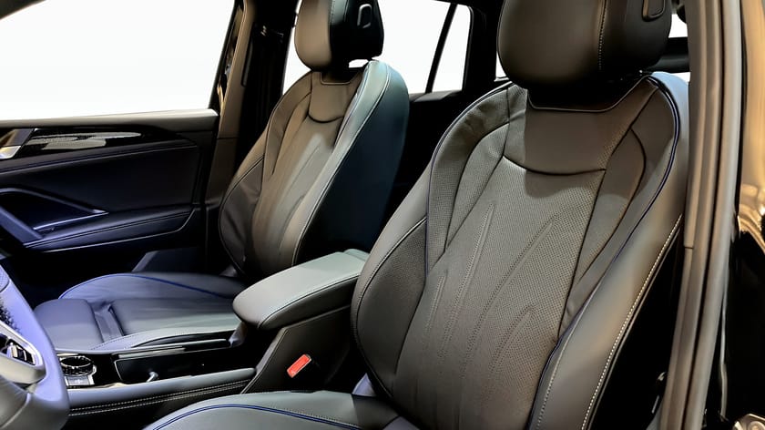 Bild 4 av Volkswagen Tiguan R-LINE TDI 4M- Fyrhjulsdrivet med sportig design!