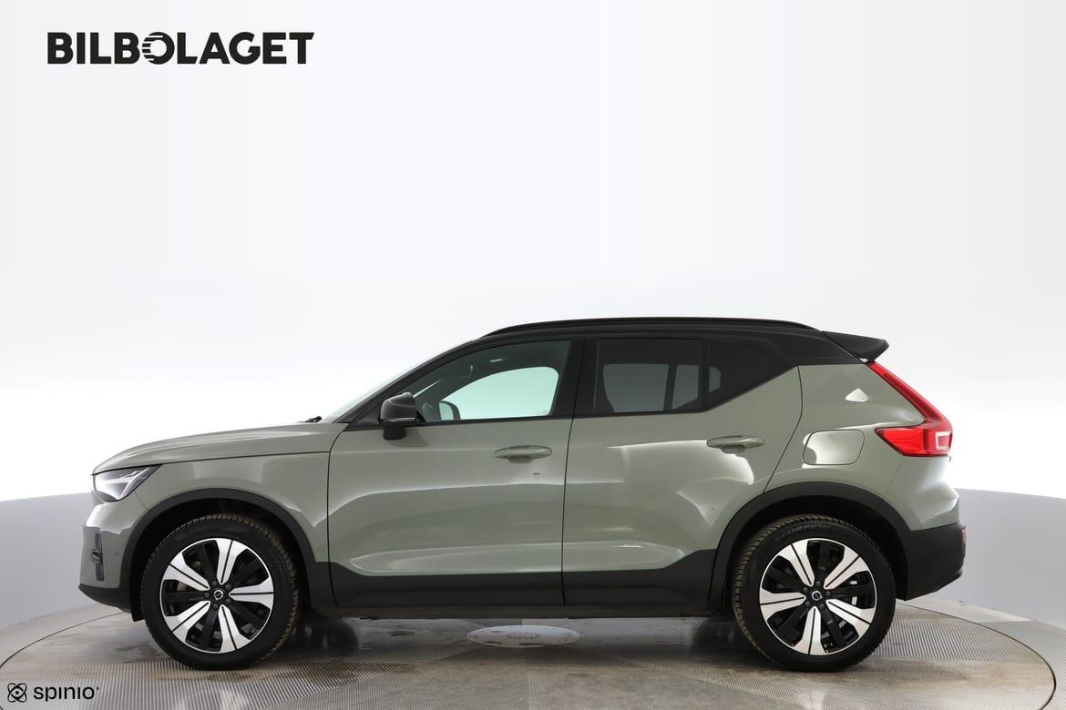 Volvo XC40 2023 - miniatyr 2