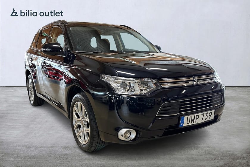 Bild 3 av Mitsubishi Outlander PHEV Business / Drag / B-kam / Navi / Skinn / Keyless