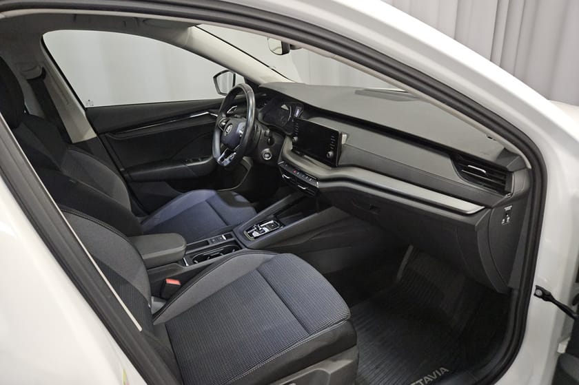 Bild 5 av Škoda Octavia Kombi 2.0 TDI DSG 116HK Aut Drag